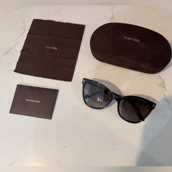 Disney Christmas 2025 Lil Rin Rin Plush Badge Red New